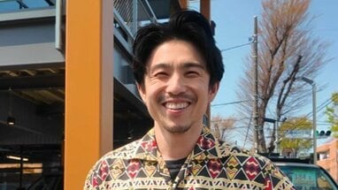 中尾明慶 大きな車体の“ヴィンテージ服に似合う”車とのショットに反響