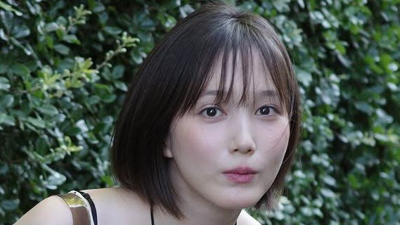 「真夏の天使」本田翼 シアーキャミワンピ×ブーツの私服ショット公開！透明感あふれる肌見せコーデに「スタイル良すぎ」「着こなしも最高」