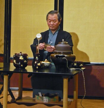 【リーガロイヤルホテル大阪】ホテルで新年を慶び、和の心を学ぶひととき [新春企画]リーガロイヤルホテルで楽しむ「新春茶会」