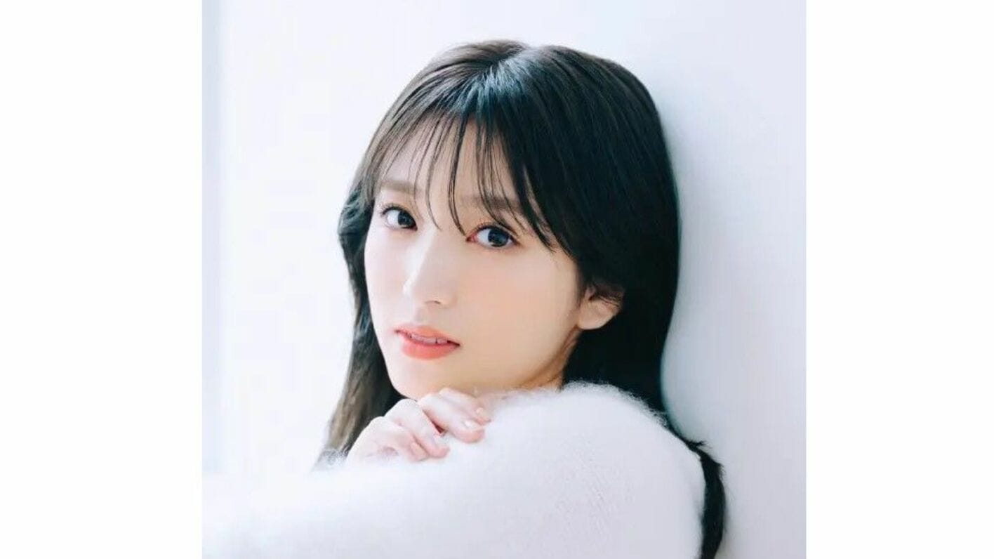 矢吹奈子 大胆な肩見せ&へそ出しショットを公開！ポニテにキャミソールの黒コーデに「めっちゃ大人」とファン歓喜 | めざましmedia ...