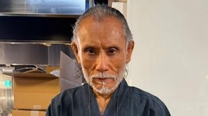 “現役美大生”ナイツ土屋が描いた片岡鶴太郎の肖像画に絶賛の嵐！肋骨や鎖骨までリアルな描写に「パワーが迫って来る」「気迫が凄い！」