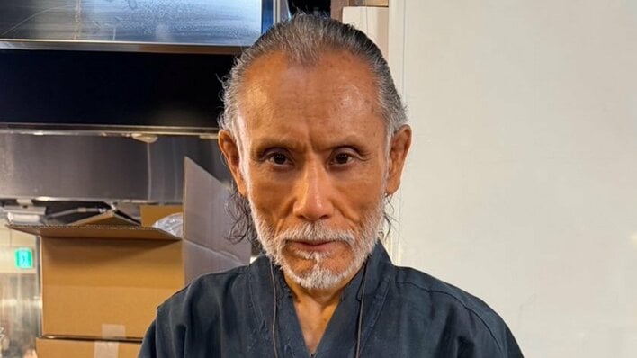 “現役美大生”ナイツ土屋が描いた片岡鶴太郎の肖像画に絶賛の嵐！肋骨や鎖骨までリアルな描写に「パワーが迫って来る」「気迫が凄い！」