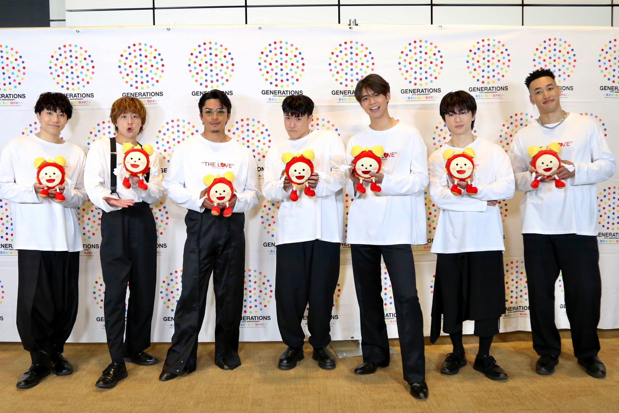 GENERATIONS 集合クッション 8th アニバーサリー GENERATIONS アニバーサリーライブに独占密着！ワクワクから緊張まで十