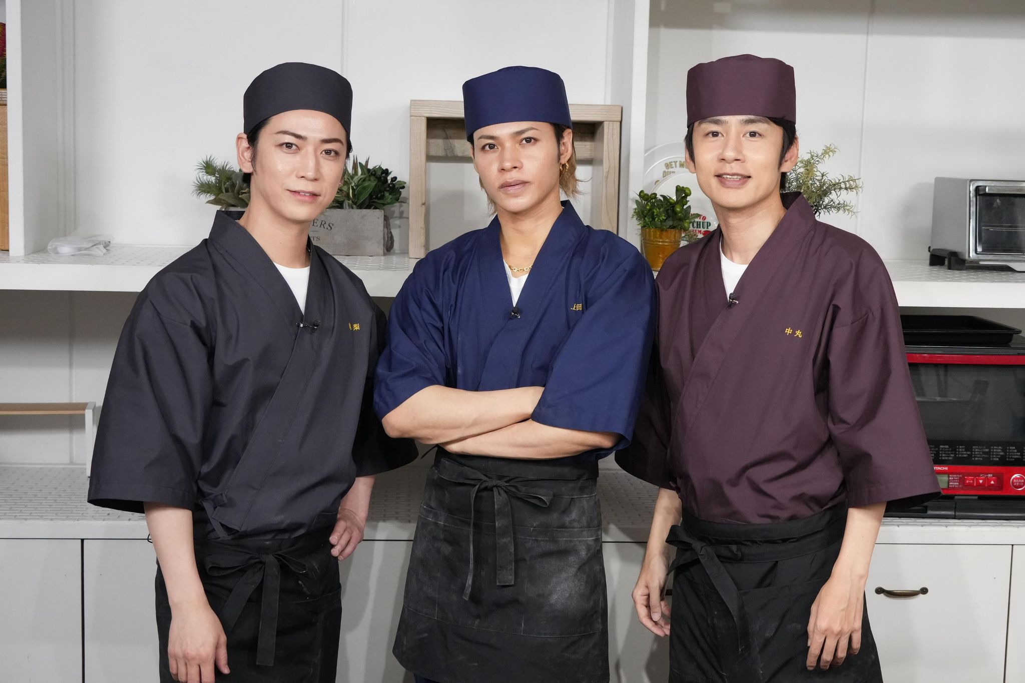 FCRB マウンテンパーカー　ソフネット　亀梨和也 上田竜也「うぁぁ美味っ！なんだこれ！全然違う」KAT-TUNが蕎麦の深