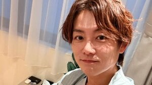 5児の父・杉浦太陽 “別人級”な衝撃ショット披露！レベチすぎるメイク＆ミニ丈スカートの装いで“めちゃくちゃかわいい”姿に大変身