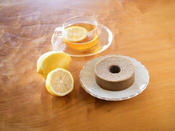 バームクーヘンでレモンティーを再現。atelier京ばあむ限定「レモンティーばあむmini」4/3（金）より新発売