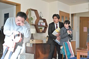 ＜試写室＞塚地さんの裸体がかわいらしくって、幻想的にすら思えてくるマジカル