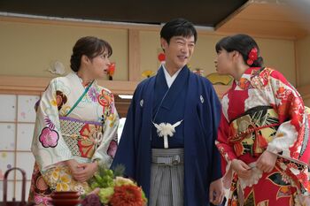 堺雅人が広瀬すず＆広瀬アリス姉妹に迫られる！？「どっちが好きですか？」