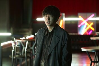 誠司（二宮和也）が撃たれたと知った梅雨美（桜井ユキ）は葵亭を飛び出す『ONE DAY』第9話予告