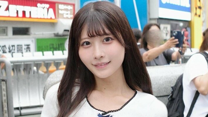 “2ヵ月で－11キロ”が話題のアイドル 痩せる前のビキニショット公開！佐藤かれん 加工前後で比較した投稿に「好感度高い！」「スゲー！」と反響