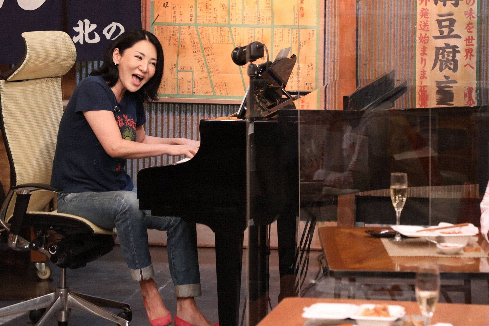 広瀬香美が壮絶な音楽人生を初告白！ YouTubeで話題の弾き語りで、浜田