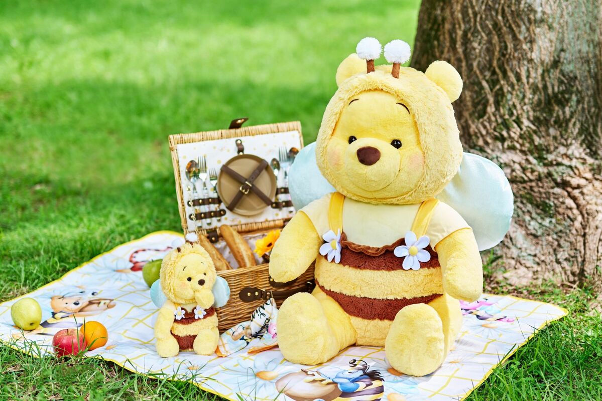 憧れの 画像75枚】プーさんがミツバチ姿に！ぬいぐるみやレジャー ぬいぐるみ