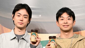 菅田将暉 仲野太賀とCM初共演で新たなメンバーに“有名女優”を指名！？ カジュアルスタイルでにっこり笑顔でイベント登場『マウントレーニア』
