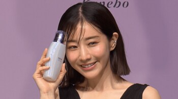 田中みな実 恋の視界は良好!?記者からの質問にあざと表情　美の秘けつは「無理しない」