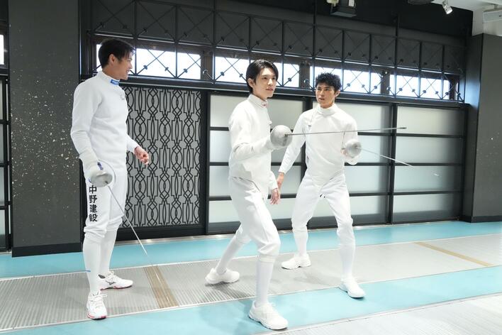 【画像11枚】萩原利久「この1敗は重い…」初フェンシングで小島よしおと超真剣勝負！