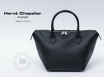 【Herve Chapelier（エルベシャプリエ）】ブランド創業50周年。究極のエレガンスを具現化した、珠玉のモデル「2795GLO」を発売。