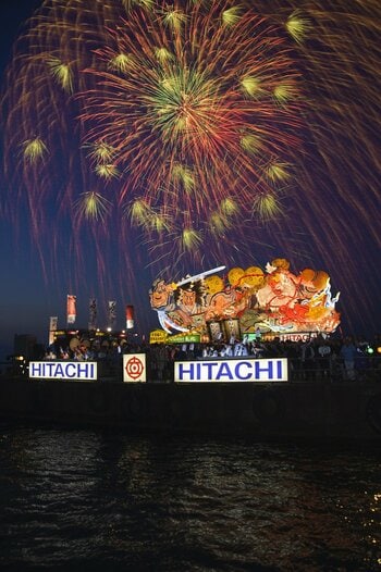 【青森 ウエルネスホテルReLabo】人混みを離れ、花火と美食を味わう8/7限定。Wellness Gastronomy ReLaboでブッフェ＆フリーフロー、6階ウッドデッキへ。