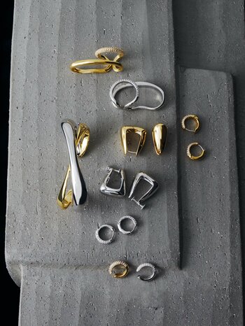 【PLUS VENDOME × MAKI KANEKO】コラボレーションジュエリーの発売が決定