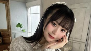 人気インフルエンサーさくら　撮影での“あざとかわいい”オフショットを公開　「ビジュ爆発」とファン大興奮！