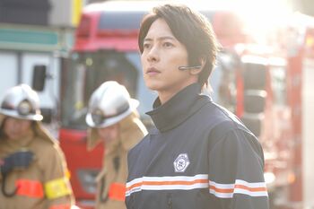 晴原（山下智久）は医療班の候補者たちに罵詈雑言！？そんななか火災現場へ出動することに『ブルーモーメント』第3話予告