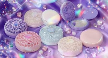 反則級に可愛い。まるで“あの頃憧れた魔法のコンパクト”みたいなハンディファン、発売直後に楽天1位