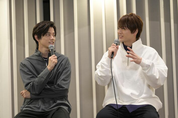 高橋健介と加藤大悟が即興ドラマ『葵くん、また、ジム行くんだ？』でW