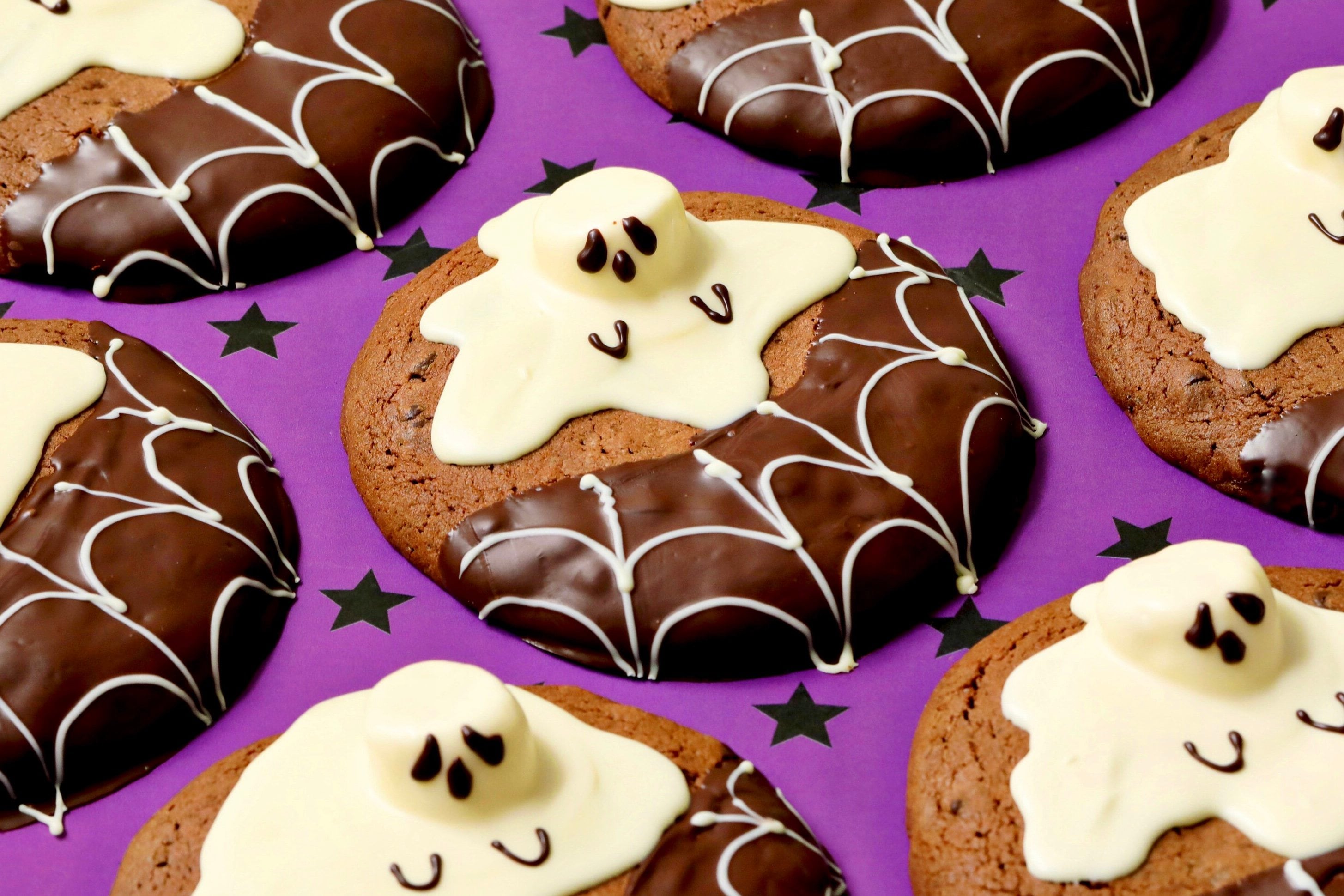 【まとめ売り】タッキー様 おばけ飛び出す！ハロウィン新商品】1枚960キロカロリー超え