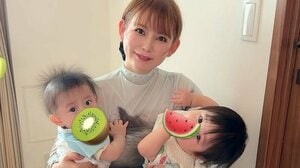 中川翔子 生後8ヵ月双子兄の見事な“領域展開ポーズ”披露！「人見知りの延長かなー？」見慣れないメガネ姿のママにギャン泣きしたエピソードも