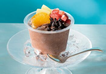 ゴディバが「南国白くま」とコラボ！チョコのかき氷にフルーツやビスケットのトッピングが贅沢な新スイーツ限定販売