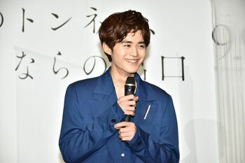 鈴鹿央士 父譲りの「“魔改造”車が欲しい」に飯豊まりえは、ポカン！