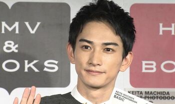 町田啓太 自身初となる写真集を発売！お気に入りは故郷・群馬での一枚