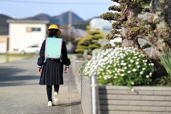 新学期、子供の通学路で気をつけるべきポイントは「ひまわり」と「はちみつじまん」