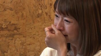 鈴木亜美「ホストクラブ」にハマる…フェイクな自分を演じ、思わず涙