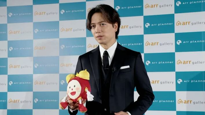 山崎育三郎、自宅では鎧を脱ぎ捨て「ふにゃ三郎」に | めざましmedia