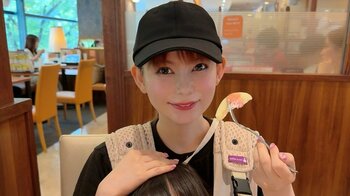 中川翔子 生後10ヵ月双子兄がファミレスデビュー！お利口さんな姿やキュートな上目遣いに「たまらないかわいさ」とファン悶絶
