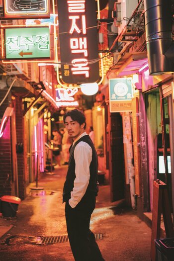 芸能活動20周年・日本デビュー10周年記念　大谷亮平 1st写真集 『ROAD AHEAD』（ロードアヘッド）10月17日発売！収録カット3点・メイキング映像解禁！！東京・大阪でのお渡し会開催も決定！
