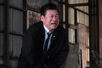 前妻・皐月（清水美砂）殺害事件の真相に誠（佐藤二朗）は呆然…ぶつける場所のない思いが溢れ喜多村（竹原ピストル）に掴みかかる＜『夫婦別姓刑事』第9話完全版＞