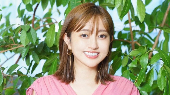 「NGなし」菊地亜美 “仕事人間”の価値観一変させた2人娘の存在 “詰めすぎて落ちる私”を救ってくれた夫の言葉