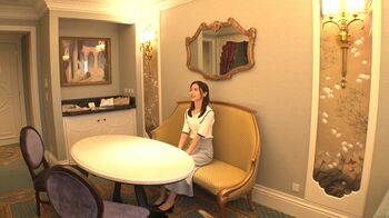 【写真93枚】1泊34万円超 東京ディズニーシーの新ホテル「ファンタジースプリングスホテル」の「グランドシャトー」豪華客室を小山内鈴奈アナが体験取材！