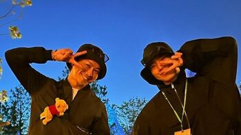 EXILE TAKAHIRO＆三代目JSB・ØMI 東京ディズニーシー“手繋ぎデート”ショット「可愛すぎる！」とファンは悲鳴！