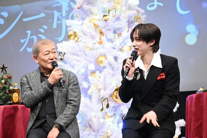 「人間臭いお酒やな」ウィスキーの魅力語る國村隼にINI・尾崎匠海がうなる「そんなカッコいいこと言えない」『ドビュッシーが弾けるまで』記者会見