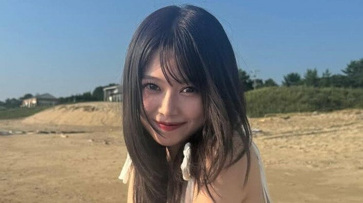 「今日好き」瀬川陽菜乃 前髪なしのヘアスタイルを披露！肩出しの大人っぽい雰囲気に「TWICEのサナちゃんに見える」「垢抜けがすごい」