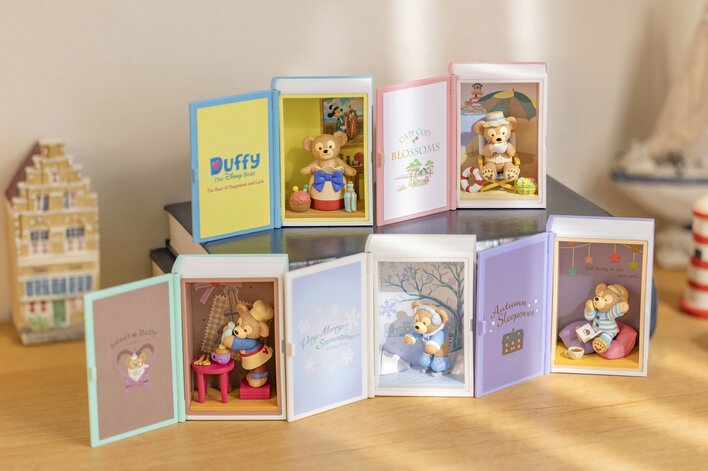 ダッフィー スペシャルグッズ発売！復刻のぬいぐるみバッジ＆20周年の