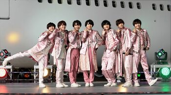 なにわ男子 激動のデビュー舞台裏を完全ドキュメント「男性アイドルのパイオニアに」