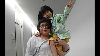 安藤なつが寺田心を担ぐ写真が話題　7年前にも…「成長スゴい！」「イケメンになった！」と驚きの声