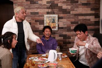 別所哲也のせっかちに爆笑！カップ麺はお湯を入れて30秒…に松本「麺バッキバキやん」