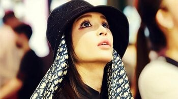 「すっぴんあゆちゃんかわいすぎ！」浜崎あゆみシンガポールのご機嫌オフショットに反響！こだわりお風呂美容法も