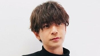 「爆イケ！」三浦翔平“夏仕様”にイメチェン！すっきり爽やかなメッシュの新ヘアスタイルに「サーファーっぽい」「最高です」