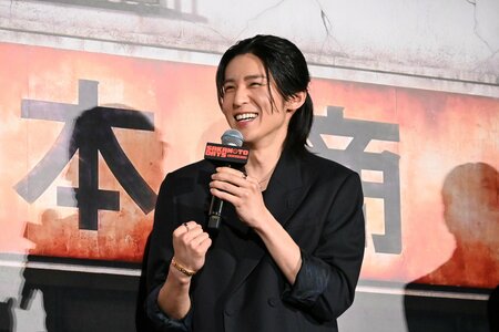目黒蓮「よしっ！」富士急ハイランドで一般客の言葉にガッツポーズ！高橋文哉「この人についていこう」目黒に感銘　映画『SAKAMOTO DAYS』