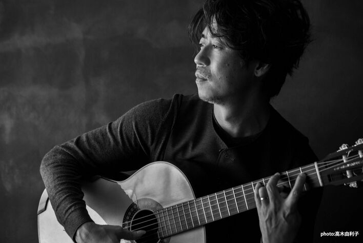 Travis Japan×フラメンコギタリストの沖仁がコラボレーション